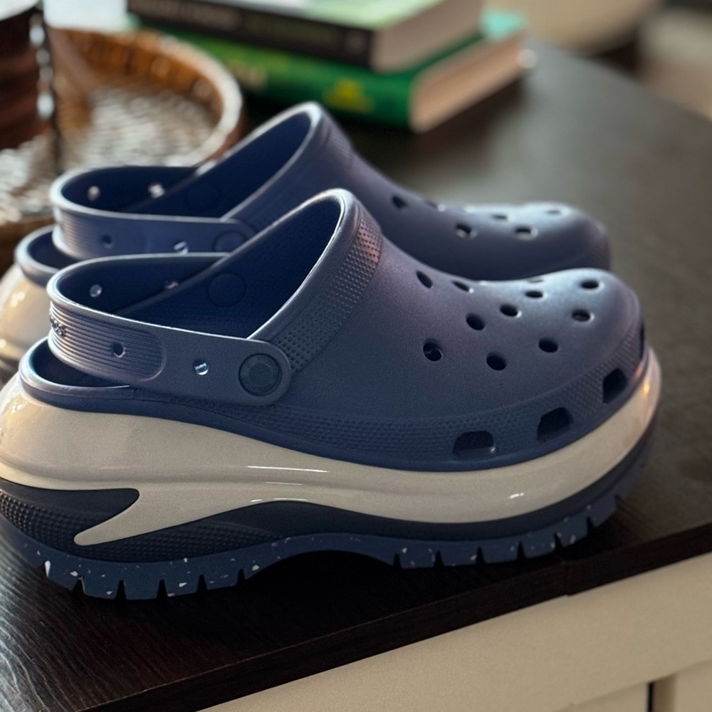 CROCS Navy and White Clogs